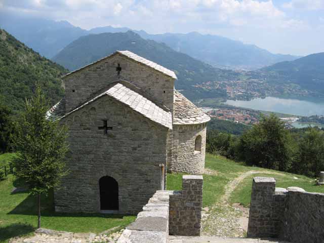 Basilica di San PIetro al Monte Civate